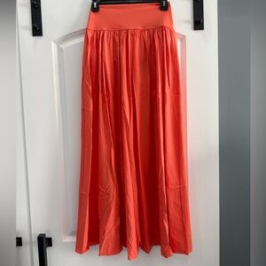 NWT HALARA Vibrant Orange Breezeful™ High-Waisted Split 2-in-1 Flowy Maxi Skirt